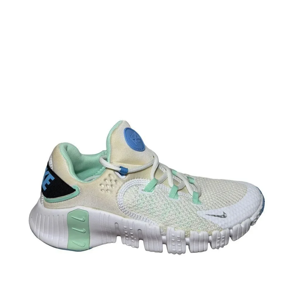 Nike Metcon Cream and Light Green Sneakers size 7.5